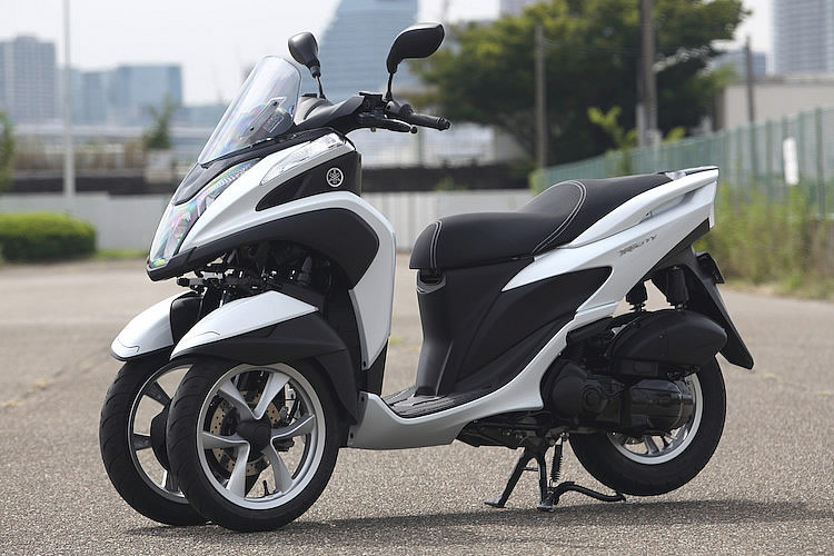 YAMAHA TRICITY（トリシティ—）125CCバイク